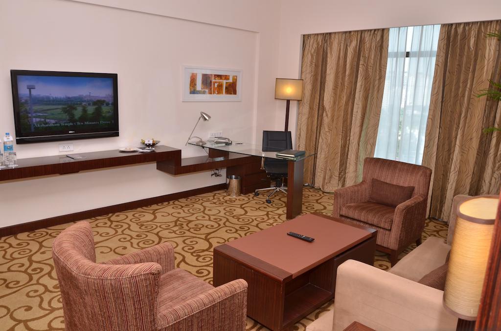 Country Inn & Suites By Radisson, Sahibabad Ghaziabad Esterno foto